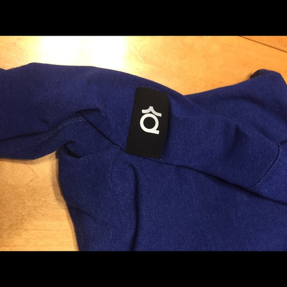 Nike KD Boys Large Hoodie. Full Zip - Picture 3 of 5